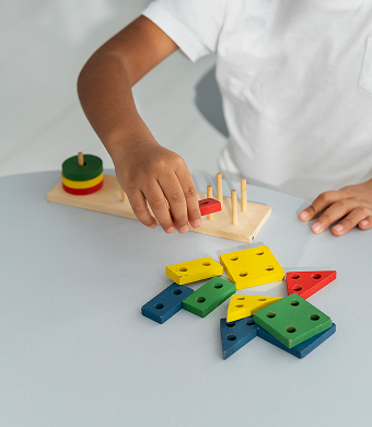 Pragmatic Communication Groups